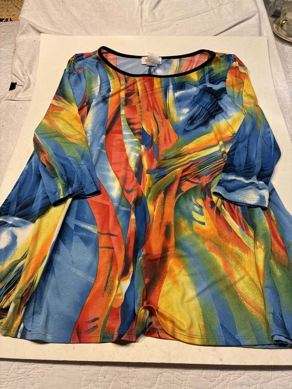 Vejaiz Designs Multi-Colored Abstract Print 3/4 Sleeve Tunic Style T-1575